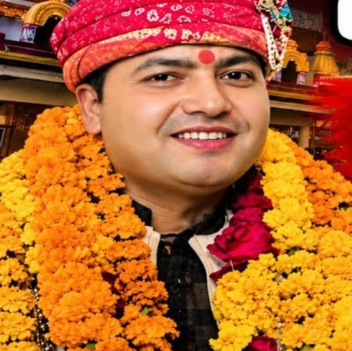 Pujya Mahant Omendra Maharaj Ji – Manauna Dham